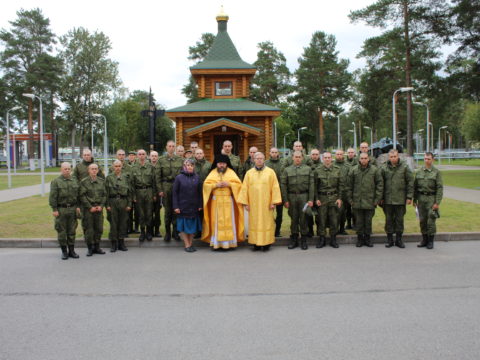 Первая литургия в войсковой части