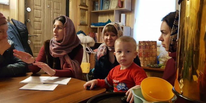 Семья и род. Занятие в воскресной школе д. Васкелово