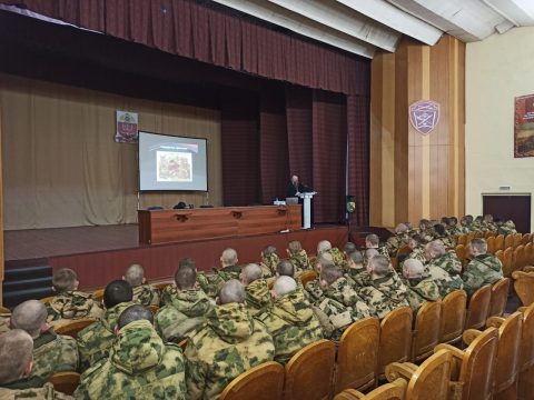 Беседа и литургия в войсковой части